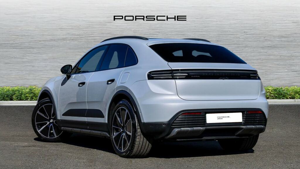 Porsche Macan 265Kw 100Kwh FJ26XUO Grey #2