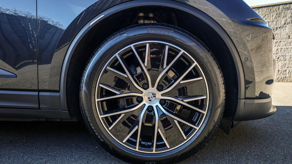 Porsche Macan 265Kw 100Kwh FJ26XVF Grey #6