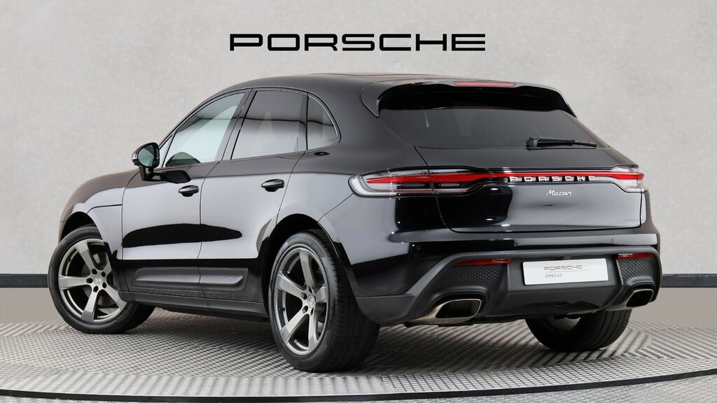 Porsche Macan 5dr Pdk K4EJP Black #4