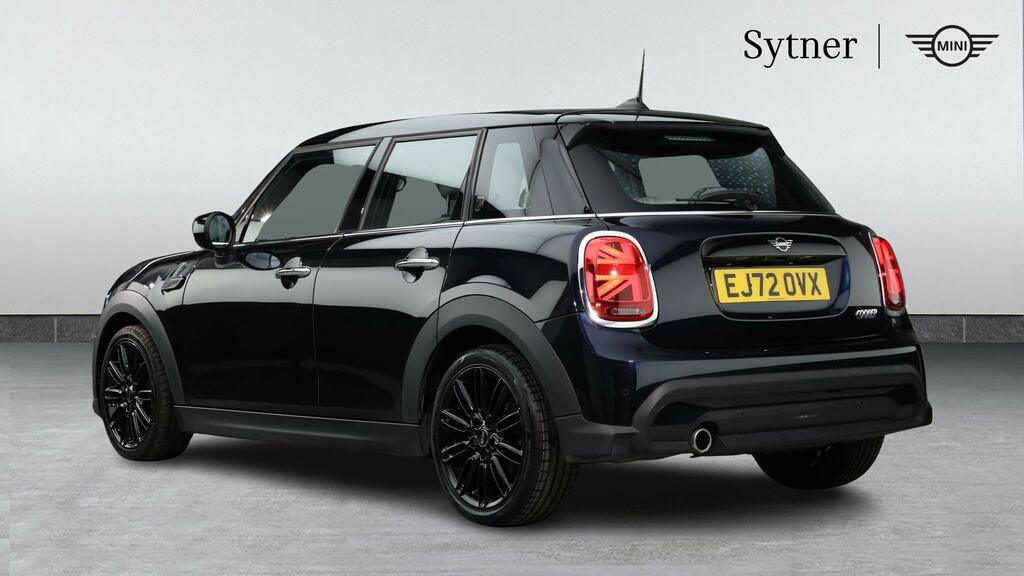 Mini Hatch 1.5 Cooper Exclusive Premium Plus EJ72OVX Black #2