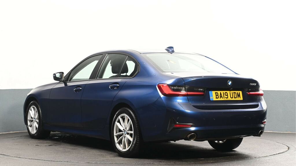 BMW 3 Series 320I Se Step BA19UDM Blue #2