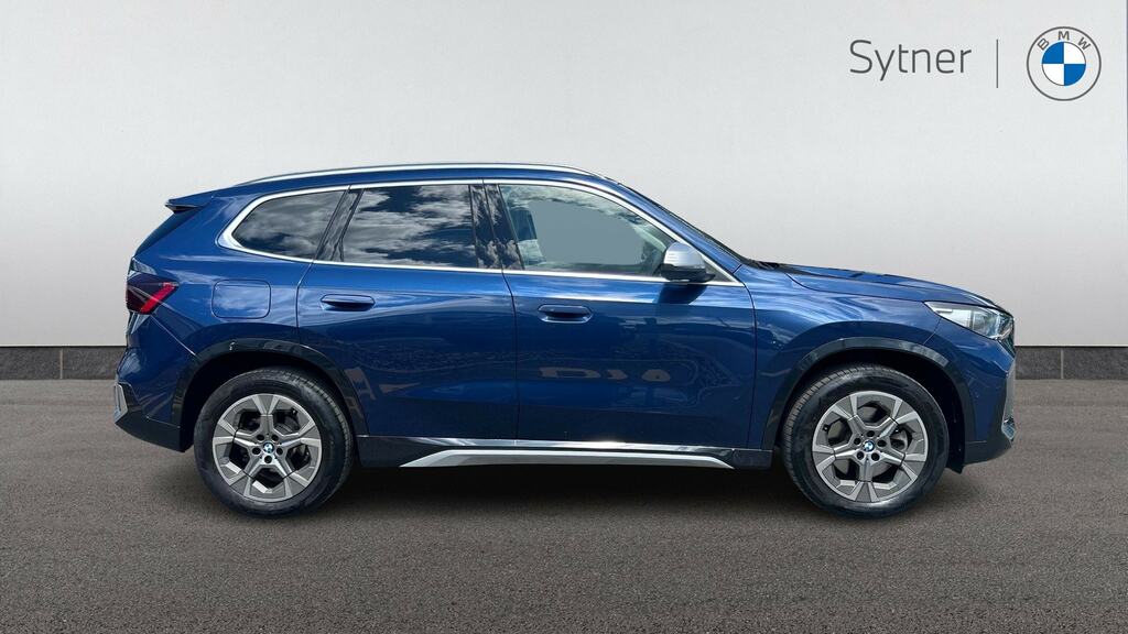BMW X1 Sdrive 20I Mht Xline Step Blue #3