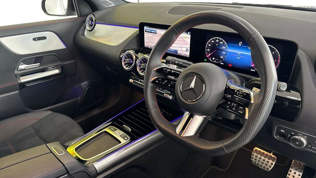 Mercedes-Benz GLA Class Gla 200D Amg Line Executive KP75LHX Black #3