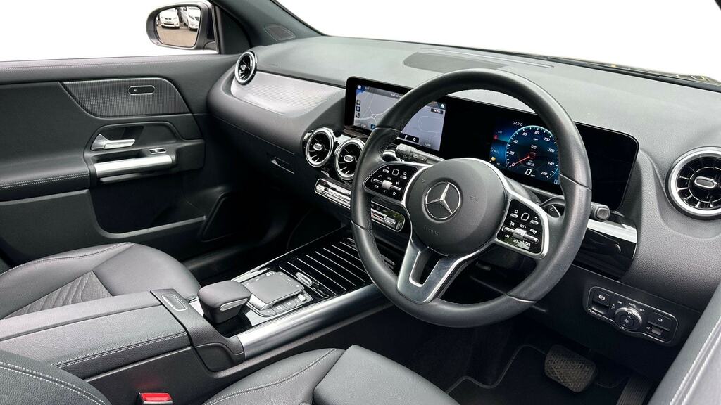 Mercedes-Benz GLA Class Gla 200D Sport Executive MJ23UKW Black #3