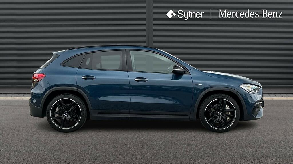 Mercedes-Benz GLA Class Gla 35 4Matic Premium Blue #4