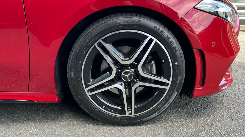 Mercedes-Benz A Class A180 Amg Line Executive Edition Red #5