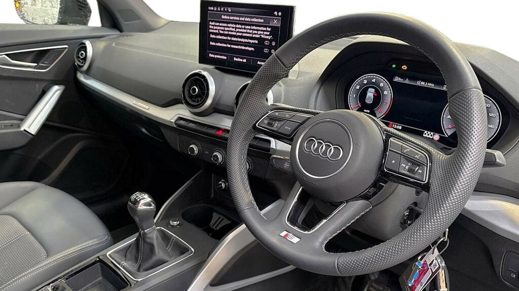 Audi Q2 30 Tfsi 116 S Line CX75UEY Black #6