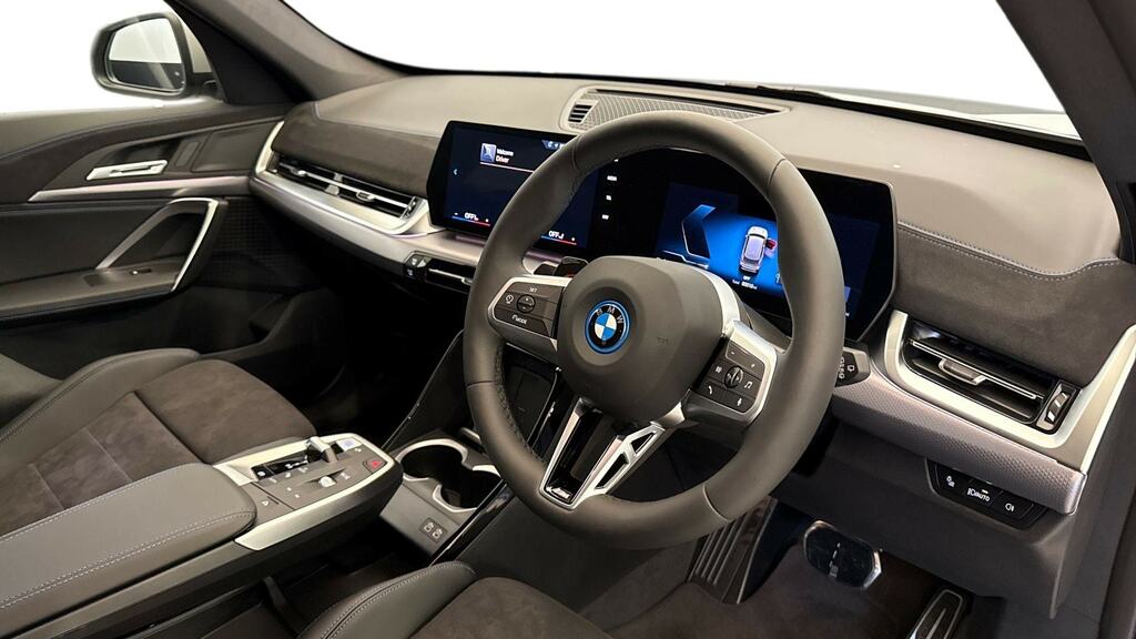 BMW iX1 150Kw Edrive20 M Sport 65Kwh Silver #6