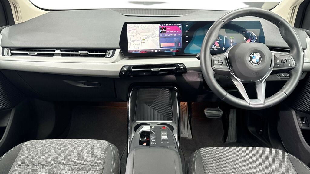 BMW 2 Series Active Tourer 220I Mht Sport Dct White #4