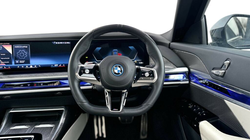 BMW i7 335Kw Edrive50 M Sport 105.7Kwh Black #5