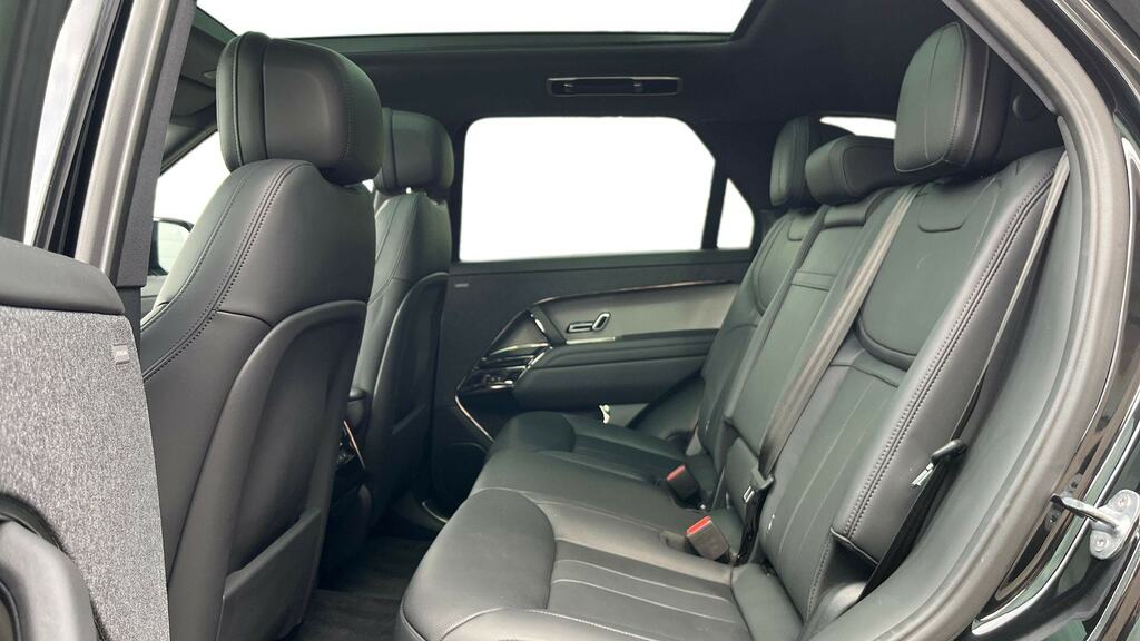 Land Rover Range Rover Sport 3.0 D300 Dynamic Se MW23OXG Black #4