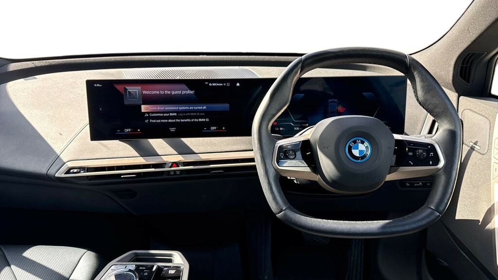 BMW iX 240Kw Xdrive40 M Sport Edition 76.6Kwh KN23ODE Black #5