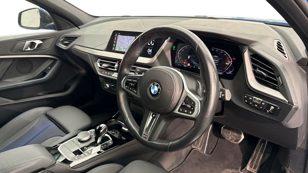 BMW 1 Series 118I 136 M Sport Step Lcp FH23UMG Blue #6