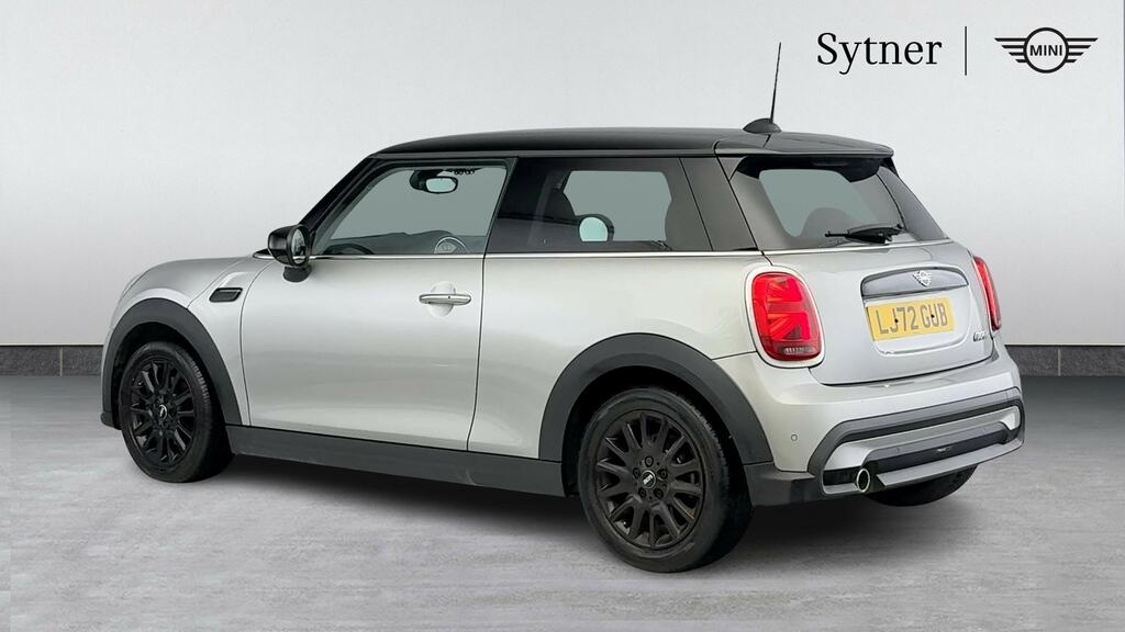 Mini Hatch 1.5 Cooper Classic LJ72GUB Silver #2