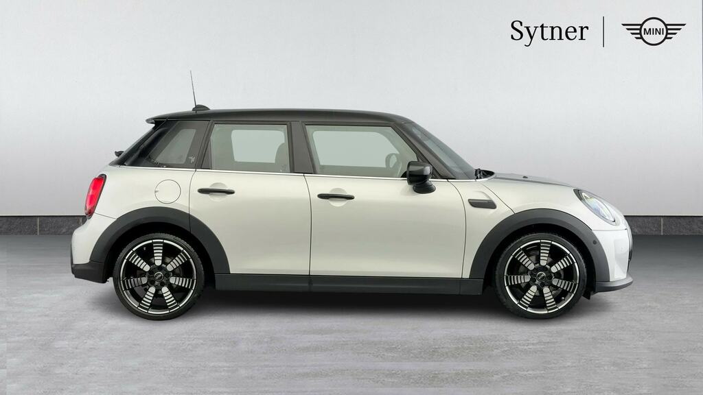 Mini Hatch 1.5 Cooper Exclusive Comfort Pack SV22VSG Silver #3