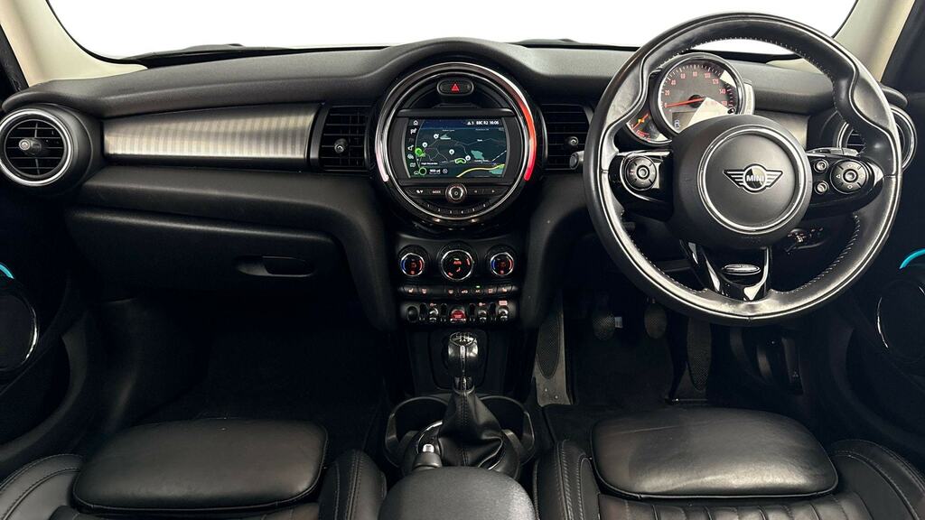 Mini Hatch 2.0 Cooper S Exclusive II Comfortnav Pack YK68DKE Silver #4