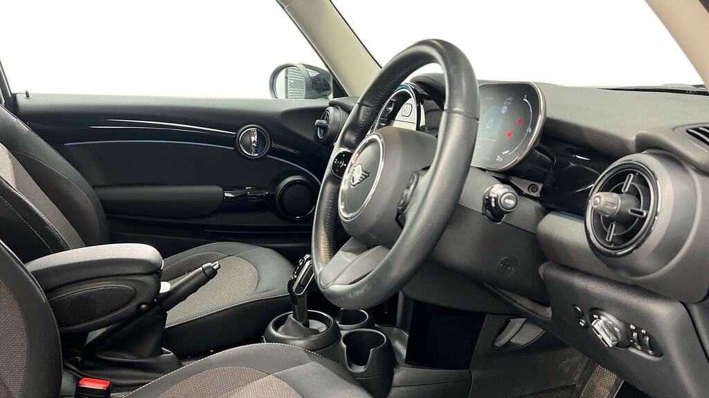 Mini Hatch 1.5 Cooper Classic Premium BP23TWG Silver #6