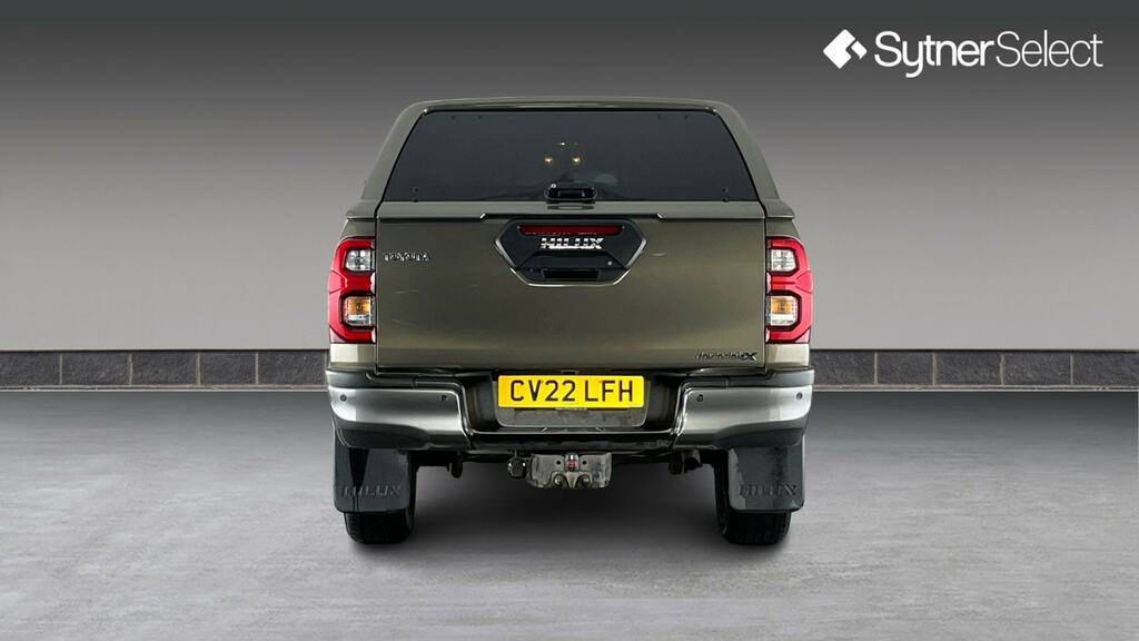 Toyota HILUX Invincible X Dcab Pick Up 2.8 D-4d Brown #5