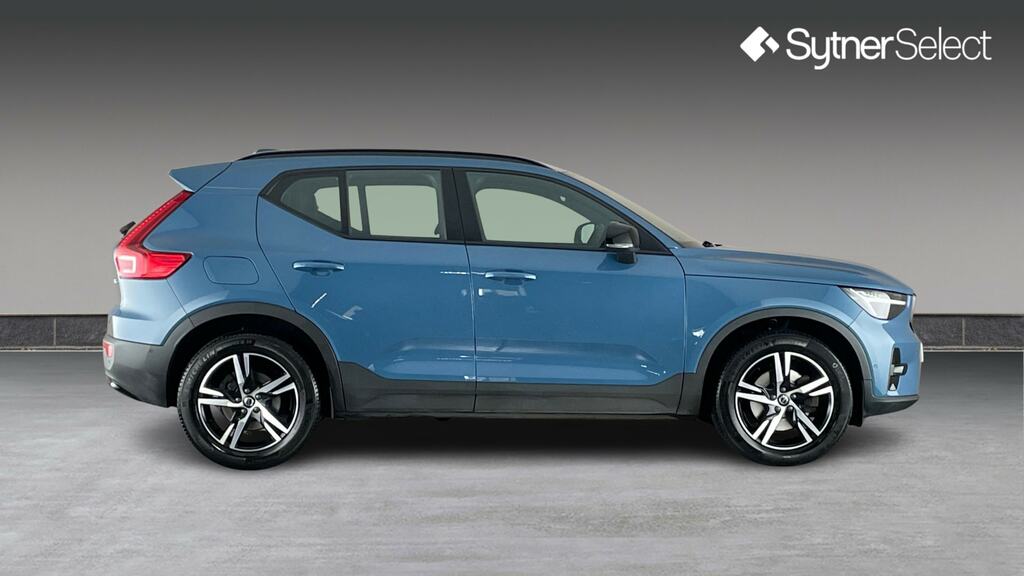 Volvo XC40 2.0 B3p Plus Dark BL23CUO Blue #3