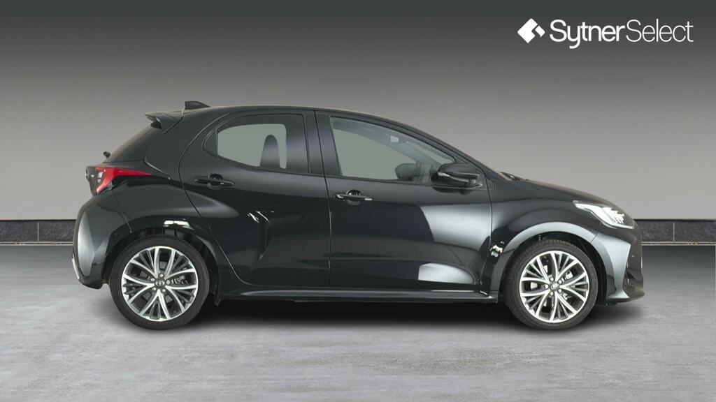 Toyota Yaris 1.5 Hybrid Excel Cvt EO25NMK Black #3