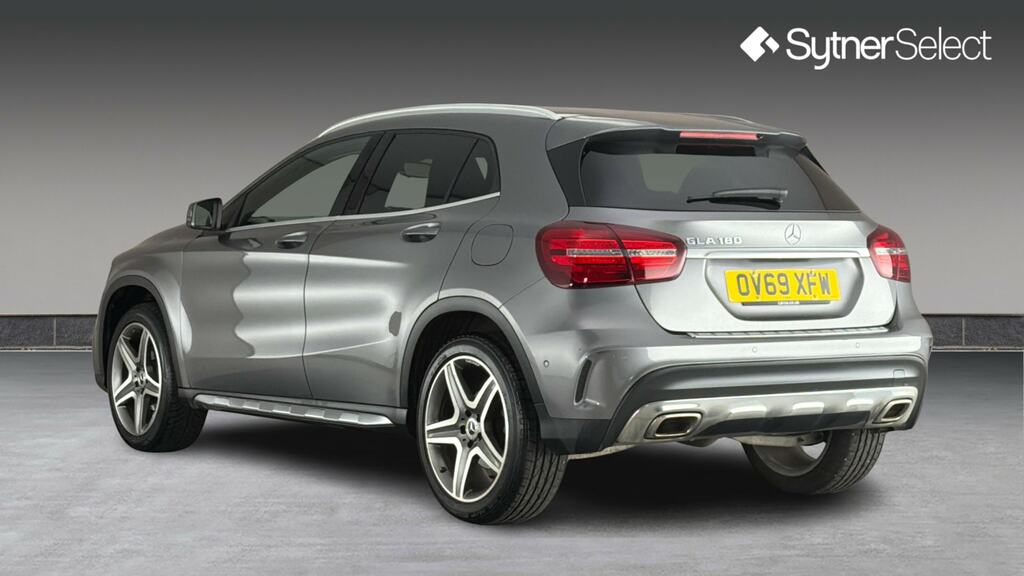 Mercedes-Benz GLA Class Gla 180 Amg Line Edition OV69XFW Grey #2