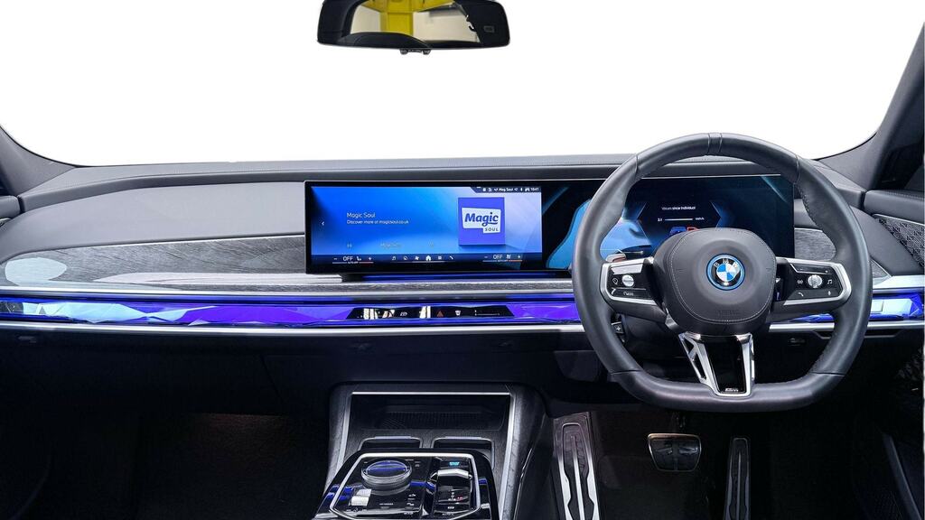 BMW i7 400Kw Xdrive60 M Sport 105.7Kwh Blue #4