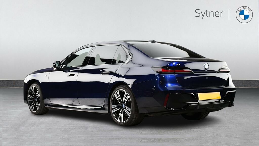 BMW i7 400Kw Xdrive60 M Sport 105.7Kwh Blue #2