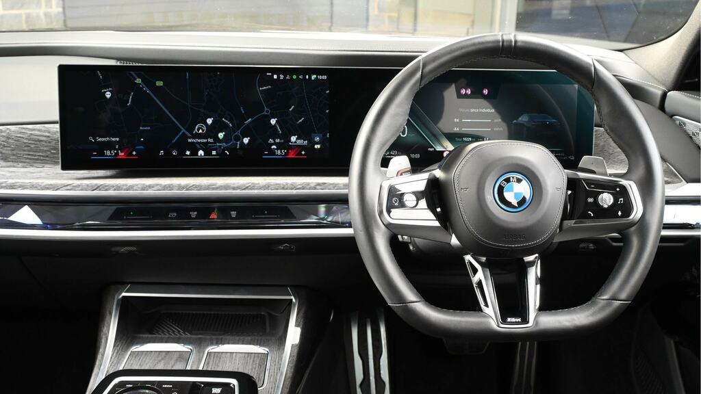 BMW 7 Series 750E Xdrive M Sport Black #5