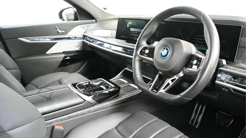 BMW 7 Series 750E Xdrive M Sport Black #6