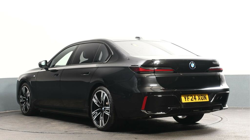 BMW 7 Series 750E Xdrive M Sport Black #2