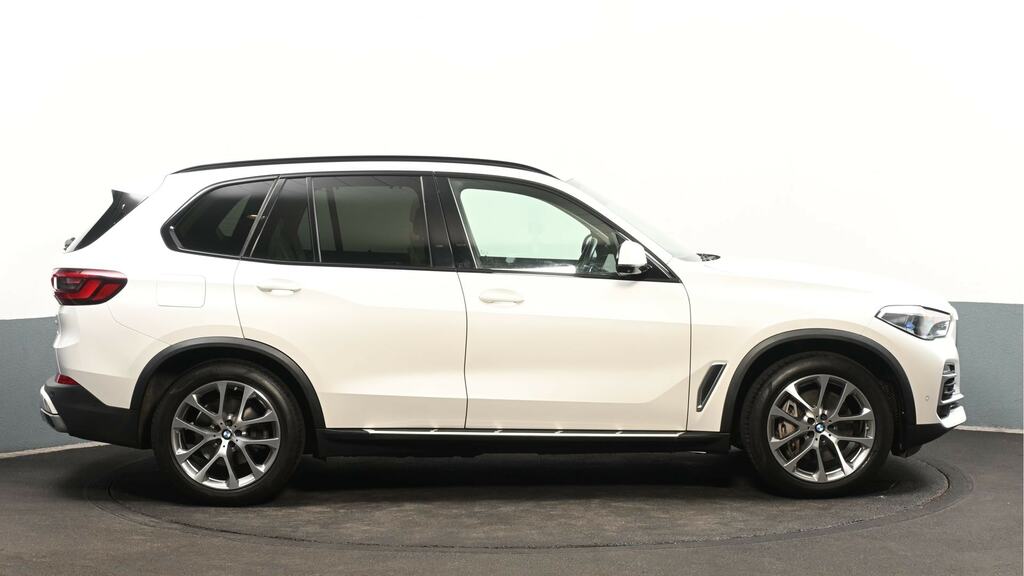 BMW X5 Xdrive45e Xline PK70PKD White #3