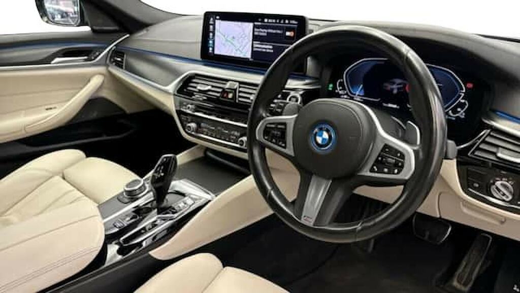 BMW 5 Series 530E Xdrive M Sport HT71UWU Blue #6