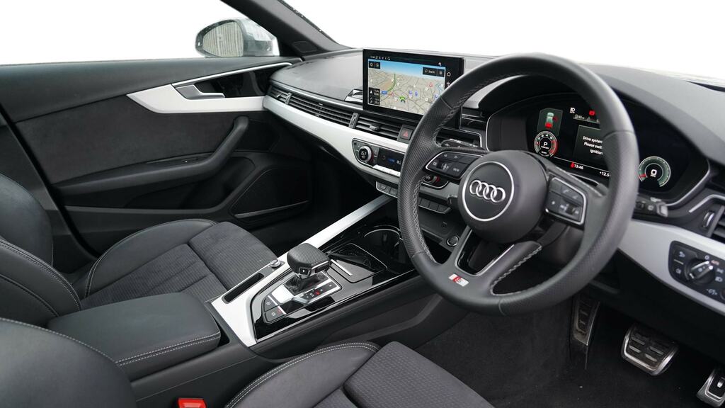 Audi A4 Avant 40 Tfsi 204 S Line S Tronic RF73UTE Grey #4
