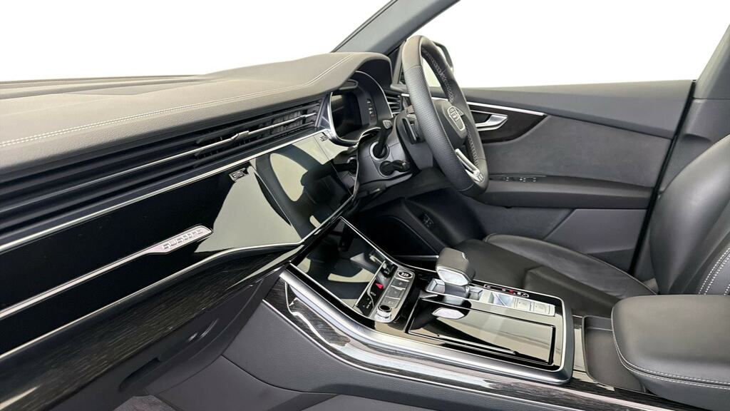Audi Q8 55 Tfsi E Quattro Black Edn Tiptronic Cs Grey #2