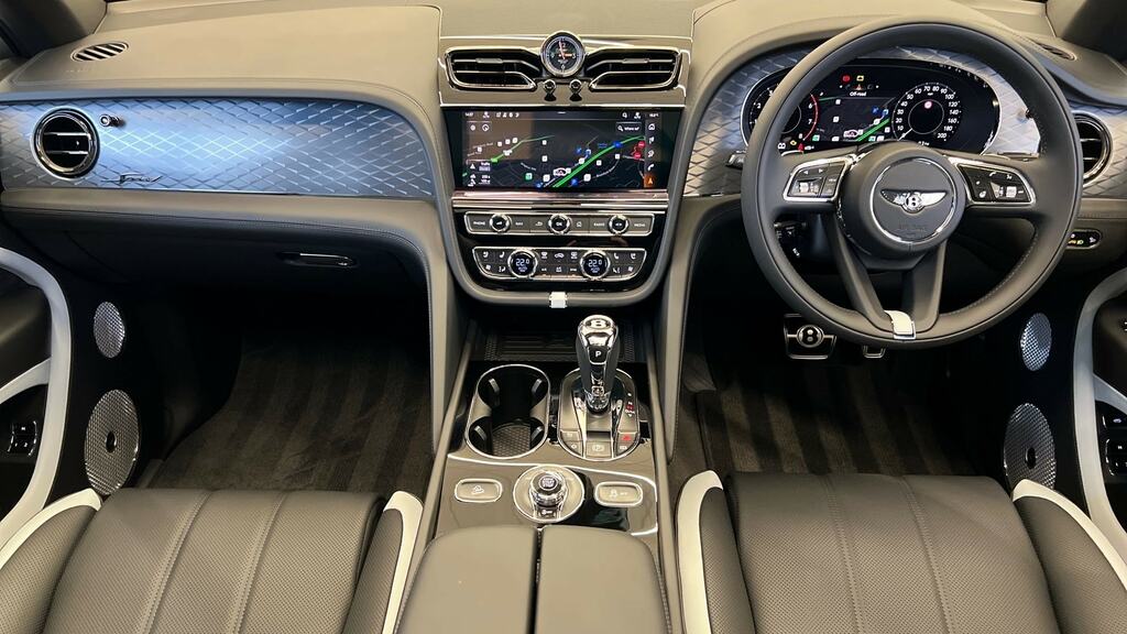 Bentley Bentayga 4.0 V8 Speed Touring Spec Black #4