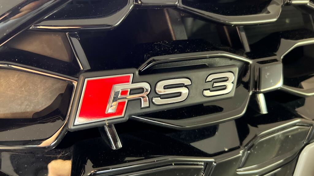 Audi RS3 2.5 Tfsi Carbon Black Sportback S Troni Black #31