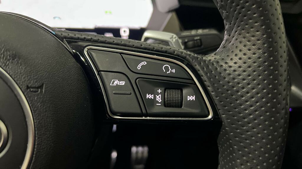 Audi RS3 2.5 Tfsi Carbon Black Sportback S Troni Black #18