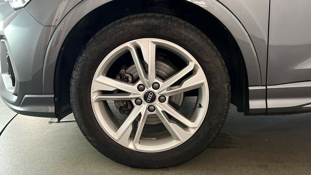 Audi Q3 35 Tfsi S Line S Tronic PK22TVU Grey #5