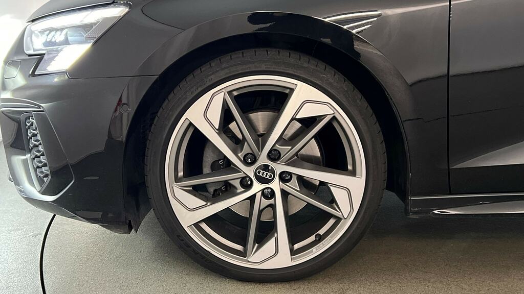 Audi A3 35 Tfsi Edition 1 S Tronic Comfortsound LL71XDC Black #5