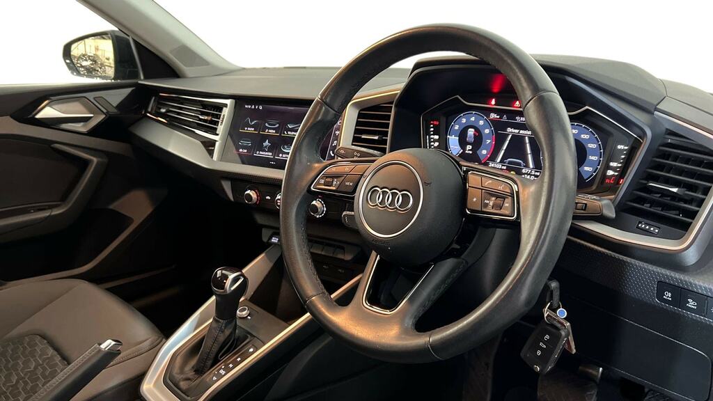 Audi A1 30 Tfsi 110 Sport S Tronic YD23JNT Black #6