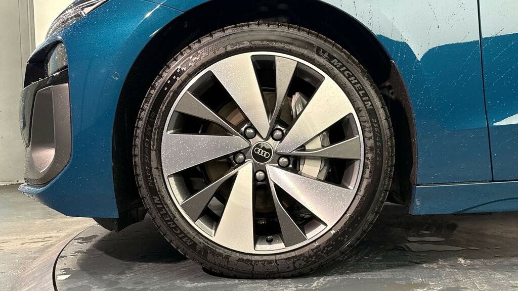 Audi A6 E-tron Sportback 270Kw Performance 100Kwh S Line Blue #5