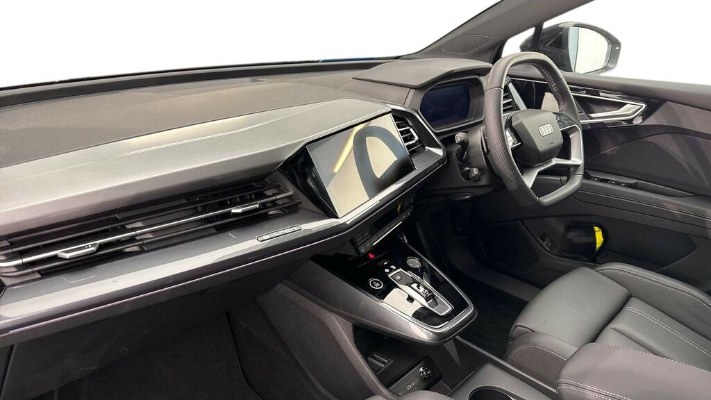Audi Q4 E Tron 210Kw 45 82Kwh Black Edition KN75XAH Black #2