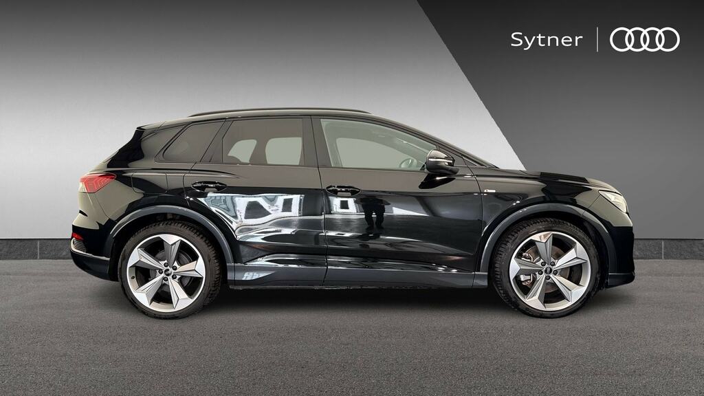 Audi Q4 E Tron 210Kw 45 82Kwh Black Edition KN75XAH Black #4