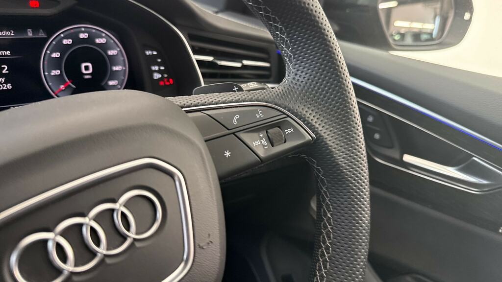Audi Q8 Vorsprung Black #19