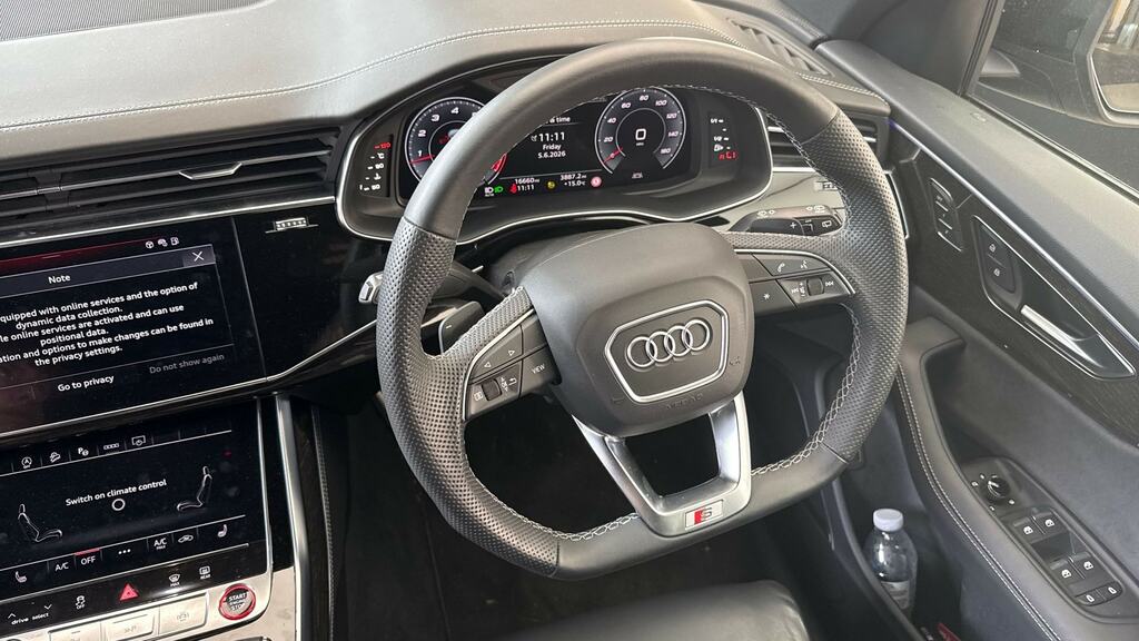 Audi Q8 Vorsprung Black #11