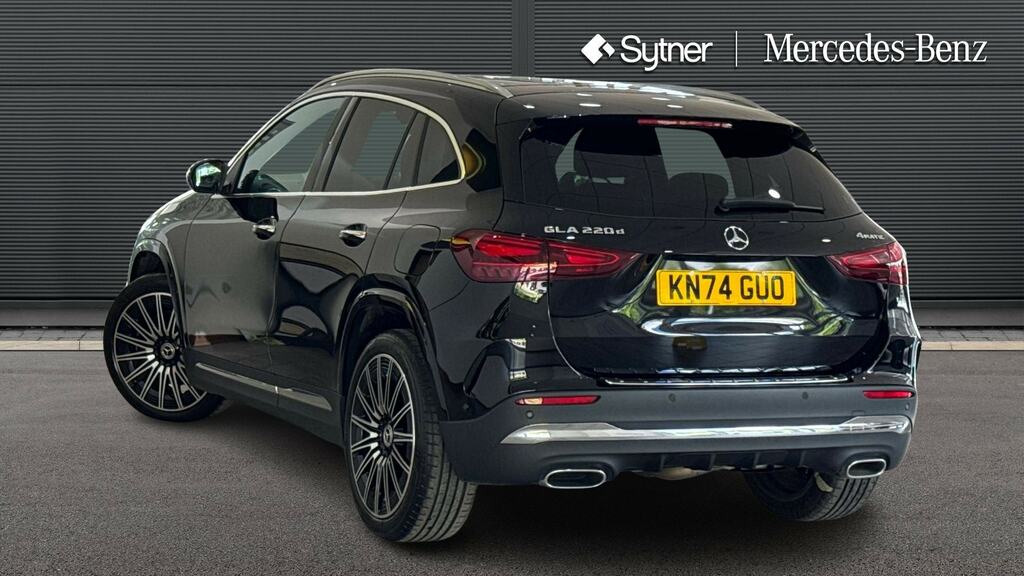 Mercedes-Benz GLA Class Gla 220D 4Matic Amg Line Premium Plus KN74GUO Black #2