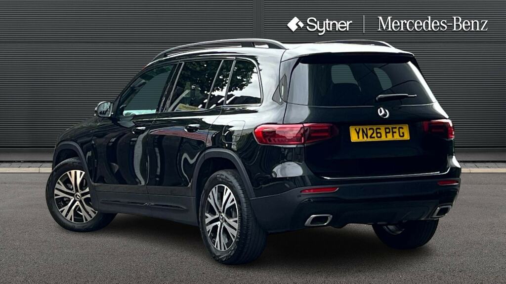 Mercedes-Benz GLB Class Glb 200 Sport Executive 7G-tronic Black #2