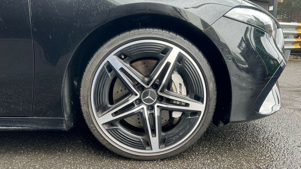 Mercedes-Benz A Class A35 4Matic Premium Black #5