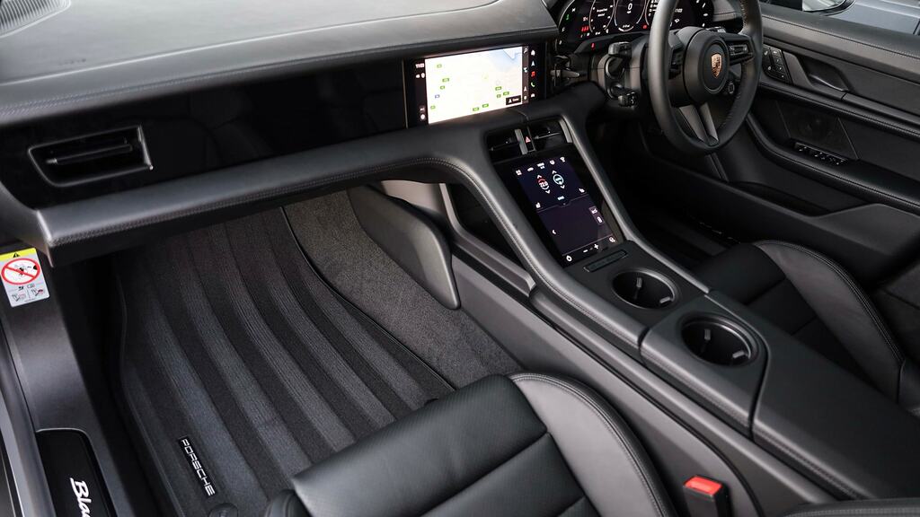 Porsche Taycan 320Kw 105Kwh Black Edition Rwd 5 Seat SL26FAU Grey #3