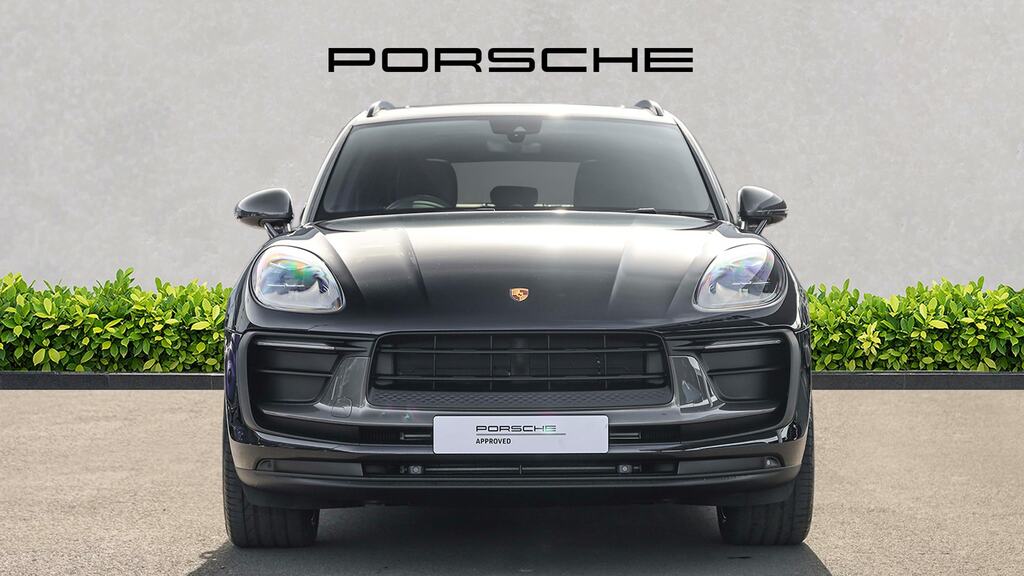 Porsche Macan T Pdk Black #6